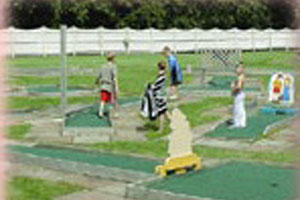 Miniature golf photo