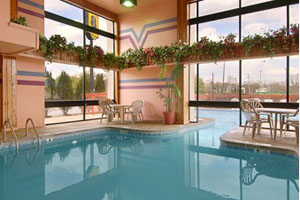 Indoor/Outdoor Swimming Pool photo