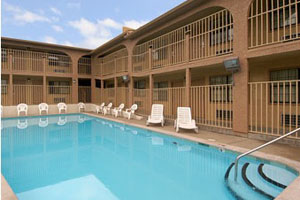Swimming Pool photo